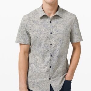 LULULEMON Airing Easy SS Buttondown